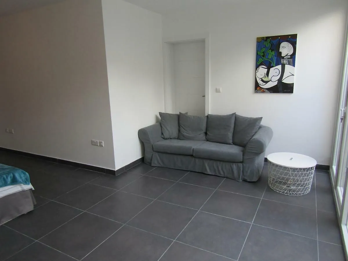 1 Flame Trees Apartment Saint Julian's 0*,  Malta