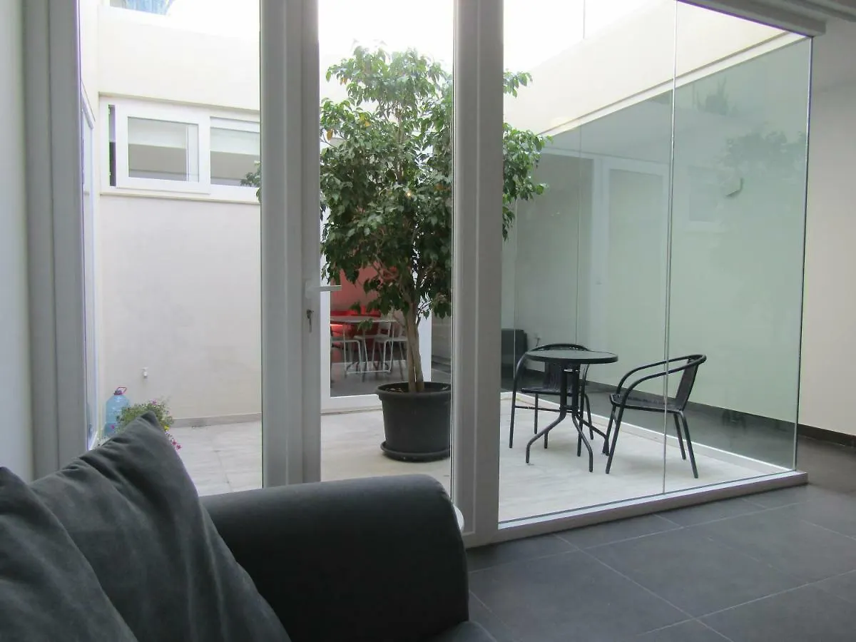 1 Flame Trees Apartment Saint Julian's 0*,  Malta